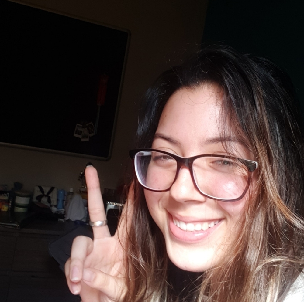 Meet your Posher, Zaira